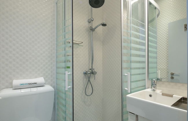 C12 - Sunshine Luz House by Dreamalgarve - Photo 27