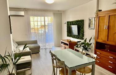 Apartamento a pie de playa con una amplia terraza - Foto 5