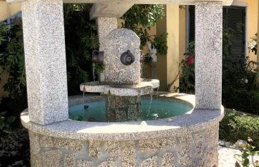 Charming House in Cortiçada with Balcony and Mountain View - Foto 13