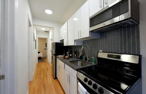 Cityscape 2 Bedroom Unit Prime Location - Photo 21