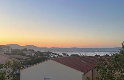 Casa Dolce Giens - Parenthèse ensoleillée vue mer ! - Foto 2