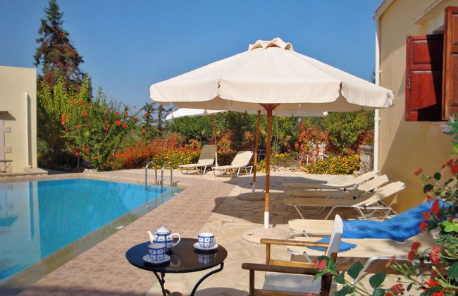 Heliopetra Studios, Small Village Close to Beaches - Photo 10