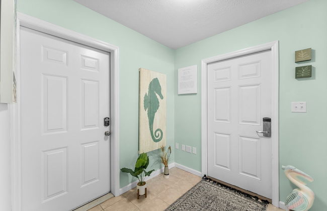 Lux min to Beach and Hospital with Hot Tub - Foto 3