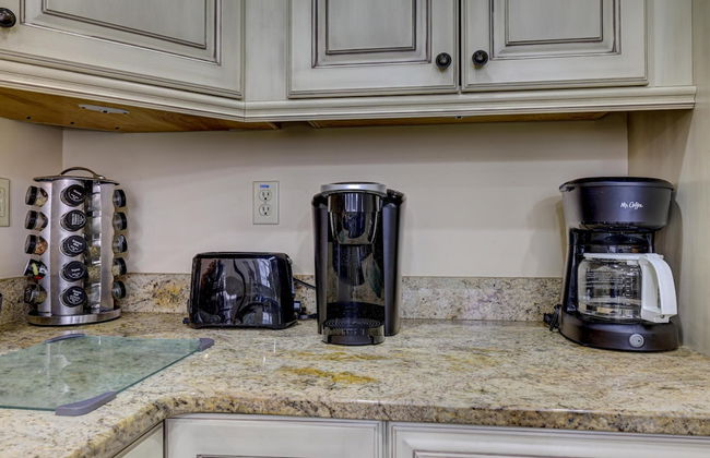 Pocono Retreat -1 Mile to Lake and Skiing - Foto 19