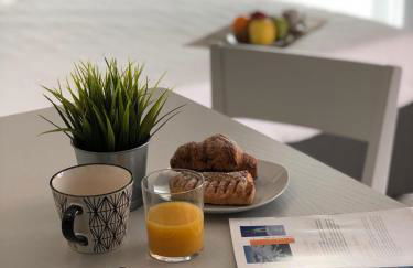 LA QUADRA SUITES - Central Apartments in Iseo with daily housekeeping - Foto 25