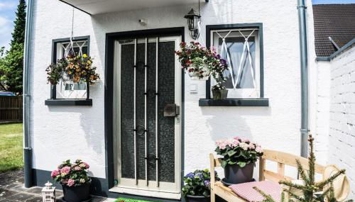 Schönes Haus mit großem Garten - Foto 4