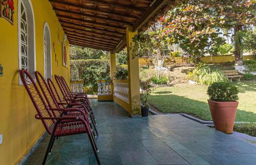 Piscina, jardim, área gourmet e vista arborizada - Foto 18