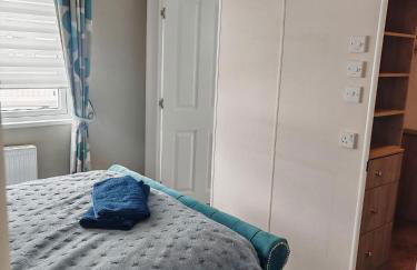 Manor Park Dog Friendly 2 bed, 6 berth Lodge with decking 600 Yard's From The Beach In Hunstanton - Foto 11