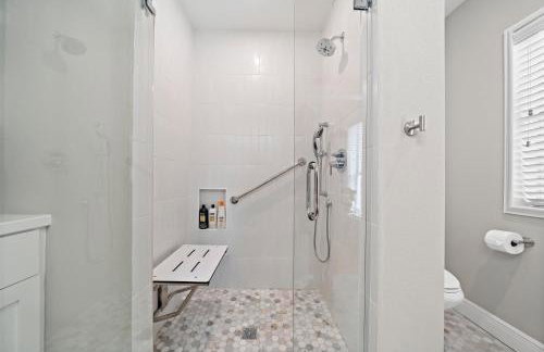 The Queen's Gambit I - Photo 21