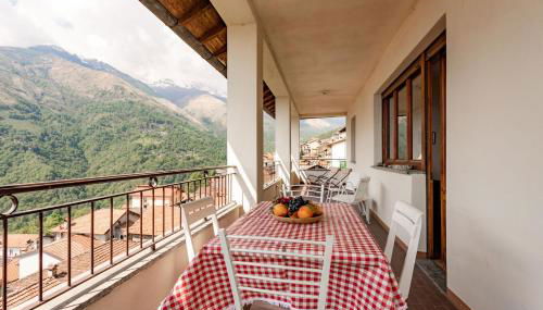 Sciura Elena's Terrace With Lake, Mounts & Valley by Halldis - Foto 4