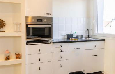 Le Havre by Leslodgespa - Confort et élégance, terrasse privée, proche de l'aéroport et de Bâle - Foto 16