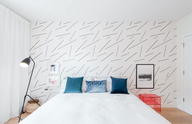 Explore Montreal From Sleek Contemporary Apartment - Foto 7