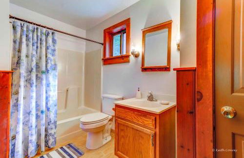 Charming Forest Cabin with a Hammock near Delaware Water Gap National Recreation Area, Pennsylvania - Foto 9