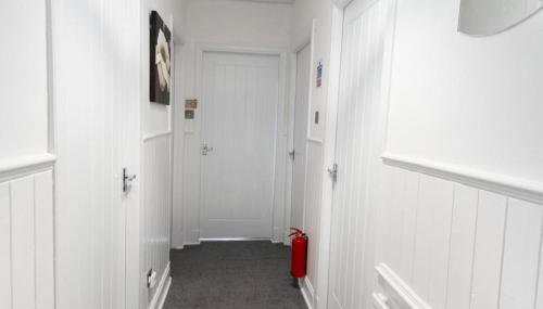 2-Bed Flat Wishaw Free Parking Family-Friendly - Foto 2