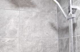 Lovely 2 Bed Apartment w Garden near Northampton - Photo 11