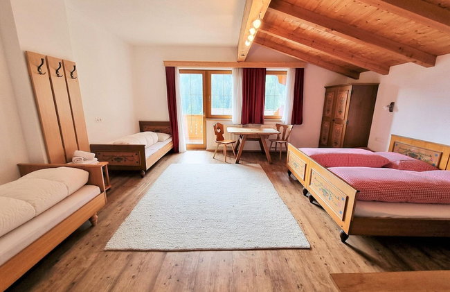 Holiday Home in Finkenberg With Terrace - Foto 7