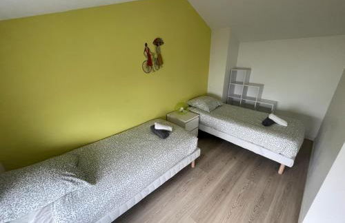 Spacieux Duplex, parking privé , proche Bordeaux - Foto 18