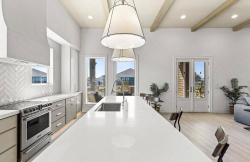 500 ft to beach Upscale Beach Home Golf Cart with Fire pit For 14 - Foto 19