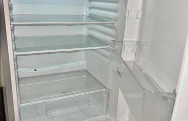 Big 6 Beds Home, Free Private Parking, TV, Garden - Foto 35