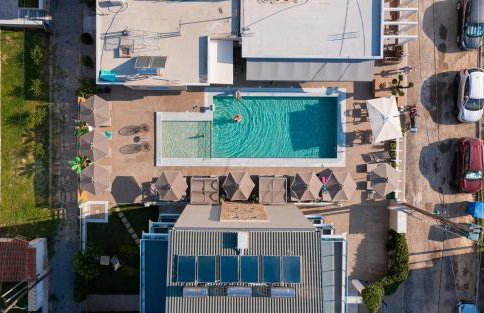 Callista Suites - Photo 43