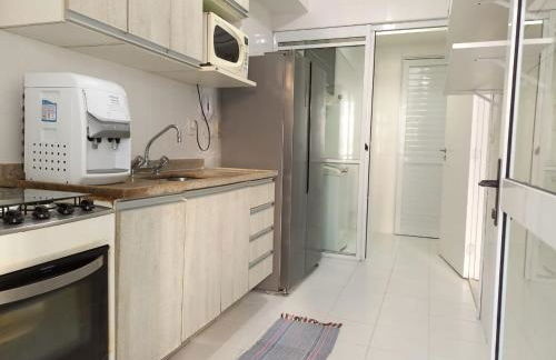 GUARUJÁ ASTURIAS, LAZER COMPLETO, AR CONDICIONADO E VARANDA GOURMET - Foto 20