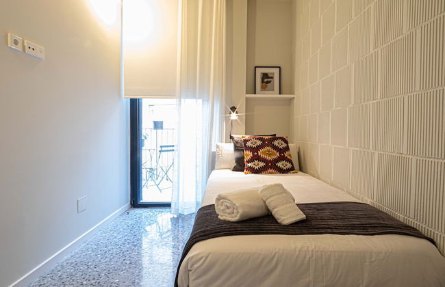 BARCELONA TOUCH APARTMENTS - ROSICH - Photo 8