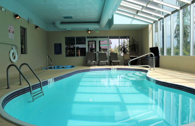 Medallion Inn & Suites - Foto 17