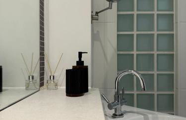 Modern 2 Bedroom Apartment in Kings Cross, London, N1 - Photo 15