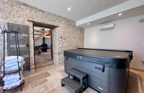 Grange d'Antan -JacuzziPiscineClim -Cuzance - Foto 13