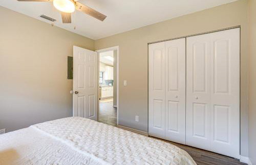 Dtwn Palm Harbor Condo Walk to Water! - Foto 15