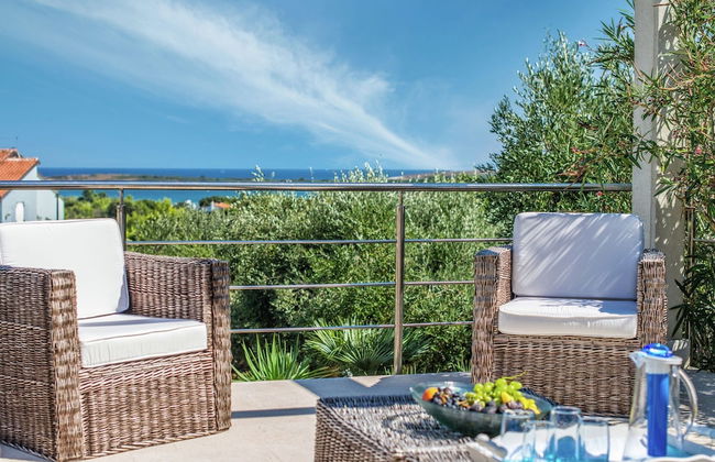 Spacious Detached Villa with Pool near Pula with sea View - Foto 32