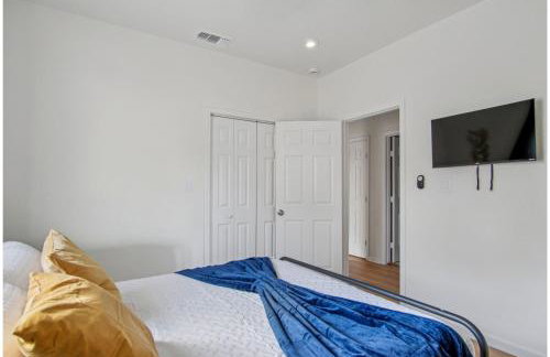 Your Inner-City Sanctuary: 3BR2BA Near Riverwalk - Foto 21