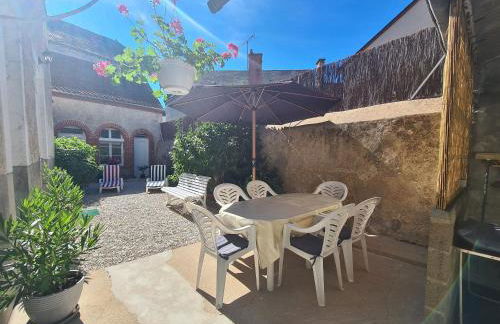 Maison confortable près des Châteaux de la Loire et Zoo de Beauval avec cour et parking privé - FR-1-591-367 - Foto 19