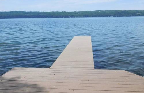 Cayuga lake cottage with private lake access - Foto 25