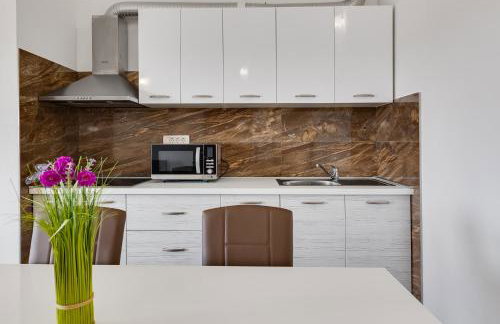 Apartman David s bazenom i jakuzijem - Foto 33