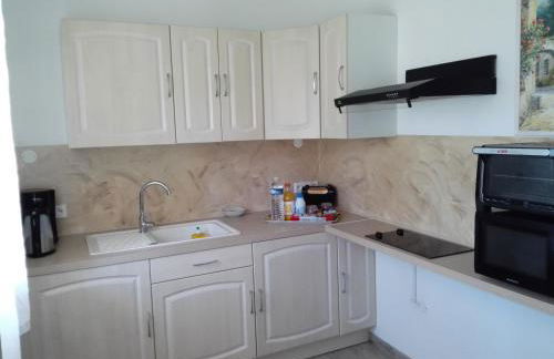 HELLO Location 15 personnes Draguignan - Foto 21