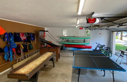 Best of Lake Conroe - Sleeps 16 - Lakefront Memories - Photo 15