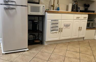 Elegant Garden Suite Minutes Walk to Union Market and NoMa Metro - Foto 4