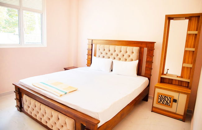 Priyalanka Aprtments - Photo 2