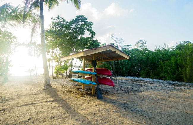 NEW Modern Ocean Front Villa on Private Island - Foto 33