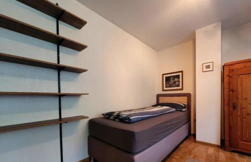 BAT Home Solutions Trier-Euren - alles was ein Hotel nicht bietet - 10 Min zur Altstadt - 98 qm Scheune für 9 Personen mit Sternenhimmel, Wintergarten, Grill und Kino - barrierefrei dank Lift & Auffahrt - Foto 30