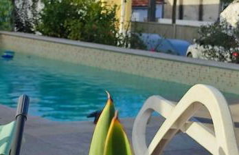 Kyrios Arts Atelier with use of private swimming pool - Foto 45