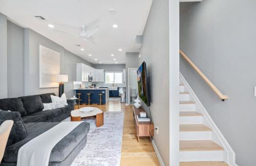 NYC Skyline Views • Near Times Sq • Rooftop Deck - Foto 26