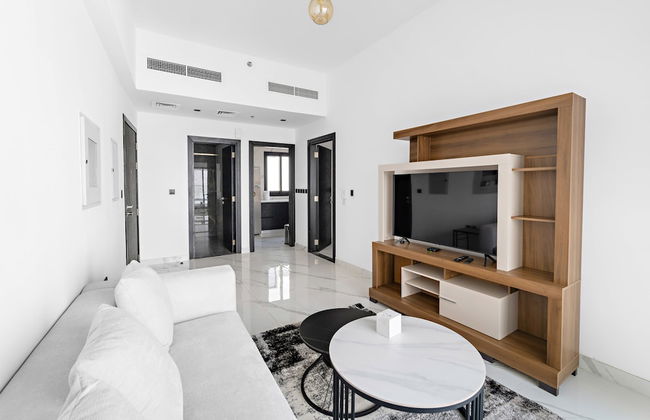 Modern 1-bedroom Apart With Pool gym and Hammam - Photo 1