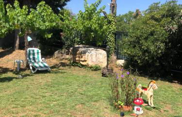 Talos House - Photo 24