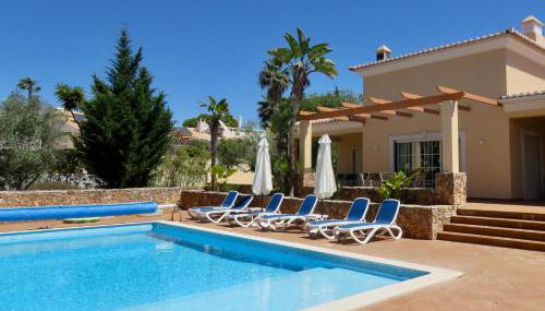 Casa Dos Cedros - Foto 2