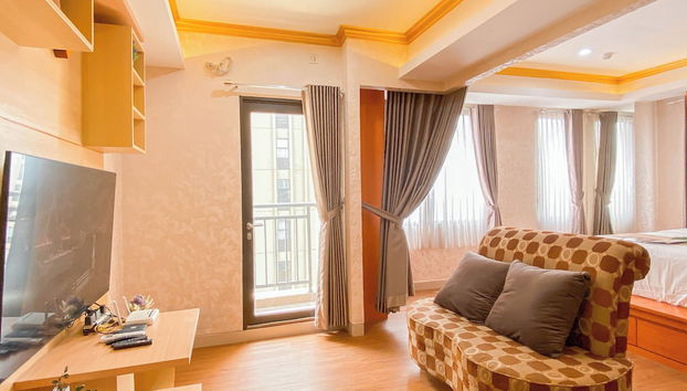 Good Place And Spacious Studio Transpark Cibubur Apartment - Foto 5, Habitación