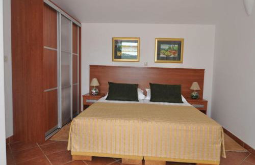 Holiday home Marina- beachfront, sea view and free parking - Photo 40