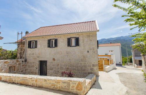 Villa Sulic - Heated Pool and Mountain View - Foto 50