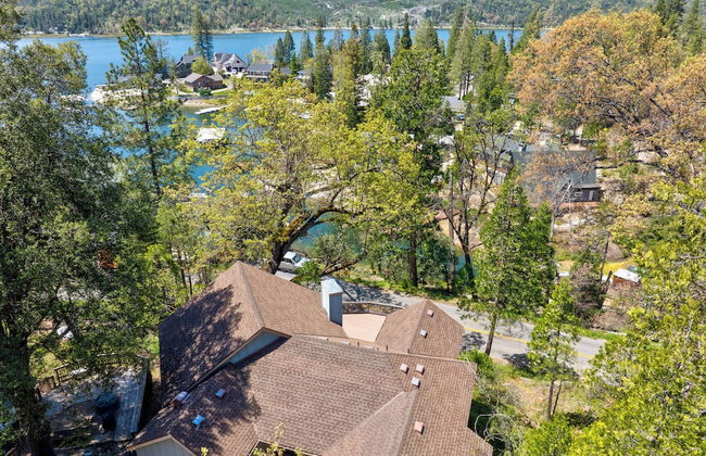 Bass Lake Beauty! 4 BDR Sleeps 16, Lakefront Views - Foto 52
